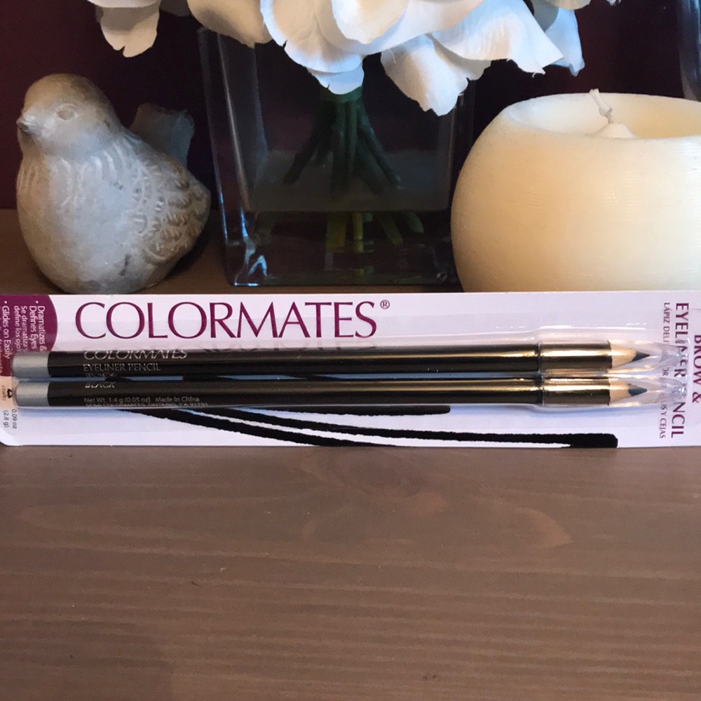 Colormates Eyeliner Pencil - Picture 4 of 4